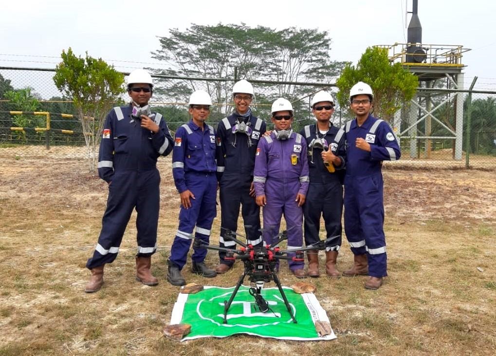 flare stack inspection team